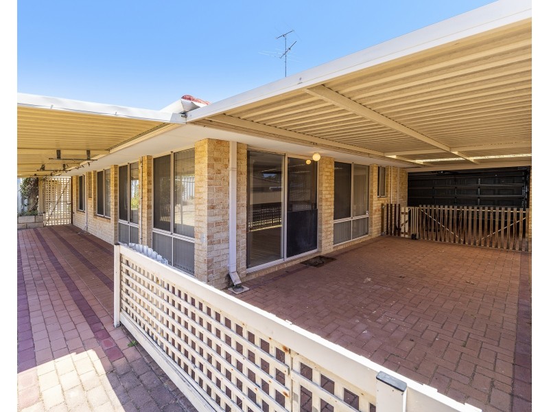1 St Annes Terrace, Meadow Springs WA 6210