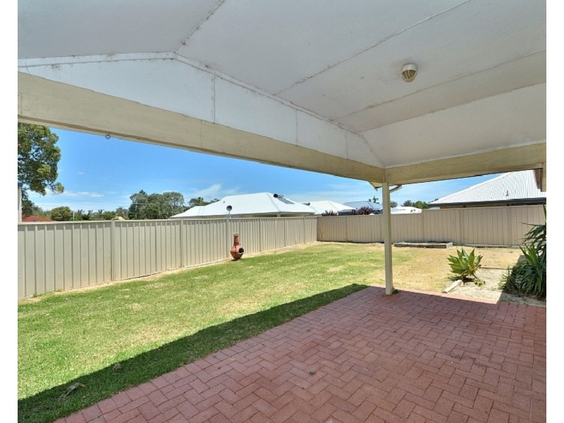 22 Holloway Turn, Ravenswood WA 6208