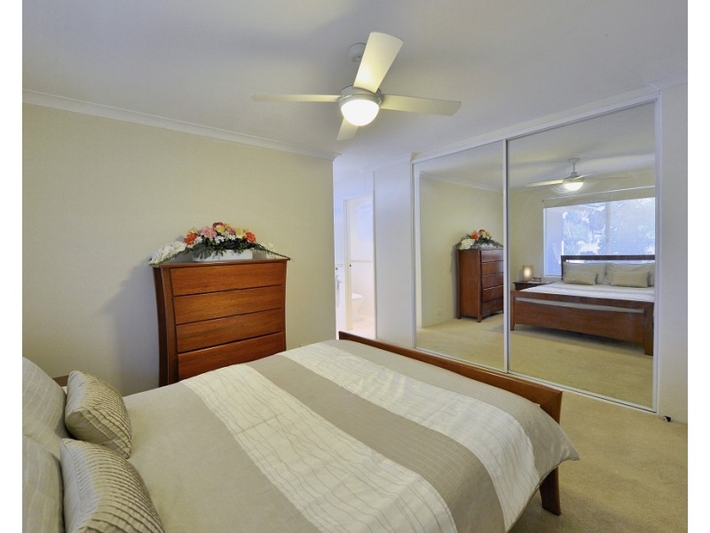 18 Crowthorn Cross, Erskine WA 6210