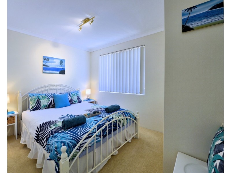 18 Crowthorn Cross, Erskine WA 6210