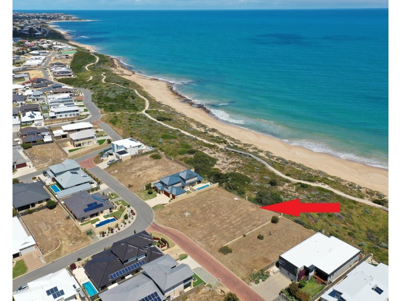 1 Cuprea View, Halls Head WA 6210