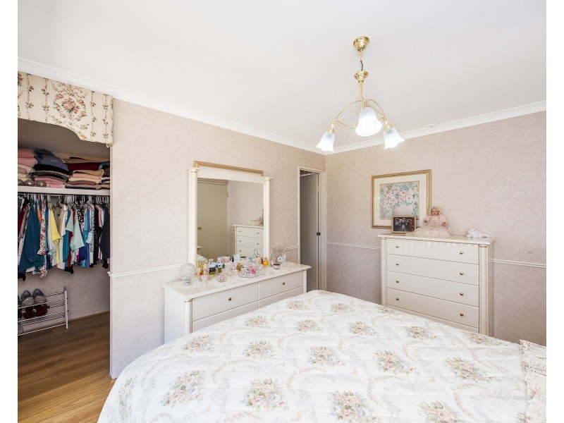 5 Silky Vale, Halls Head WA 6210