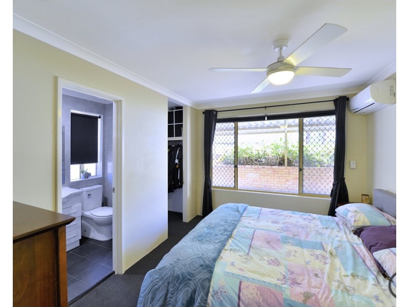 17 Amulla Court, Halls Head WA 6210