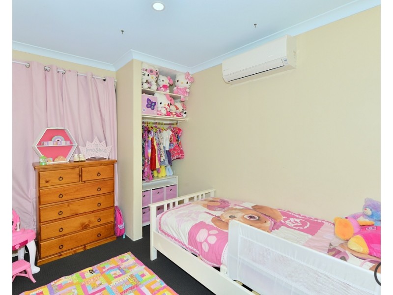 17 Amulla Court, Halls Head WA 6210