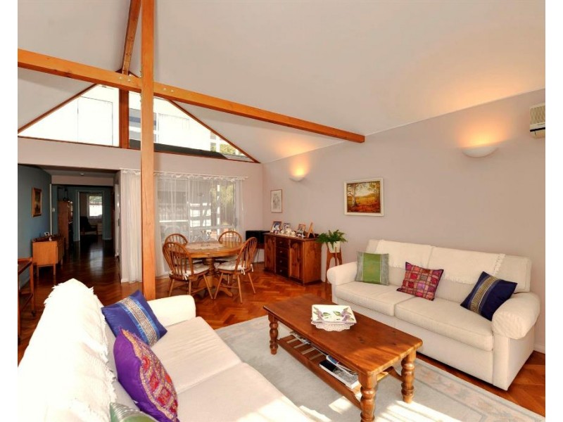 13 Selene Way, San Remo WA 6210