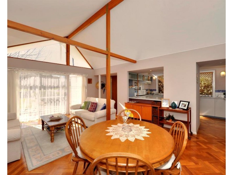 13 Selene Way, San Remo WA 6210