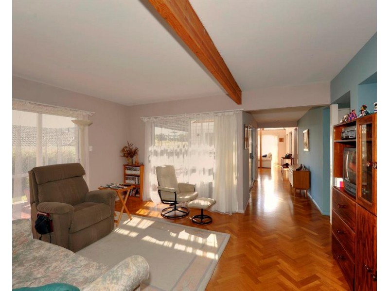 13 Selene Way, San Remo WA 6210