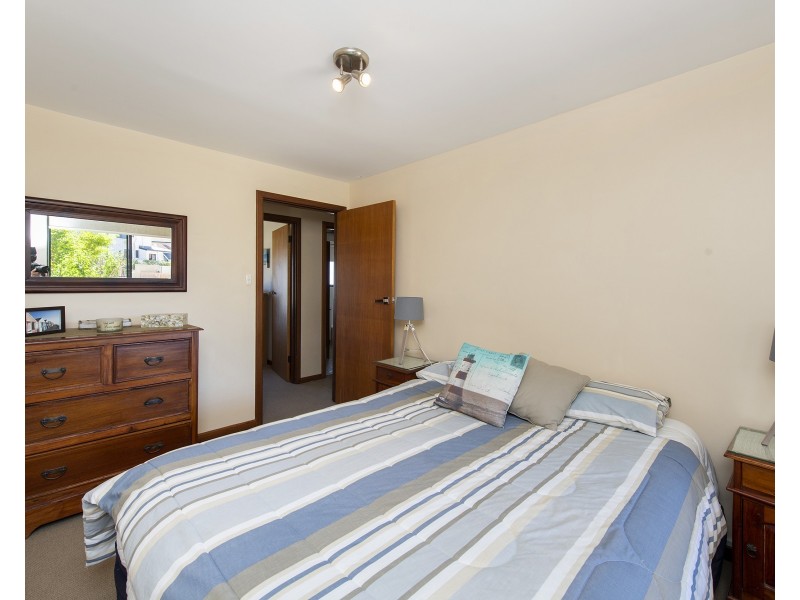 1/128 Ormsby Terrace, Mandurah WA 6210