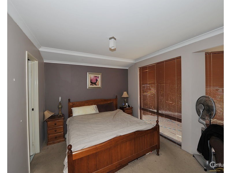 2  Kangaroo Paw Drive, Greenfields WA 6210