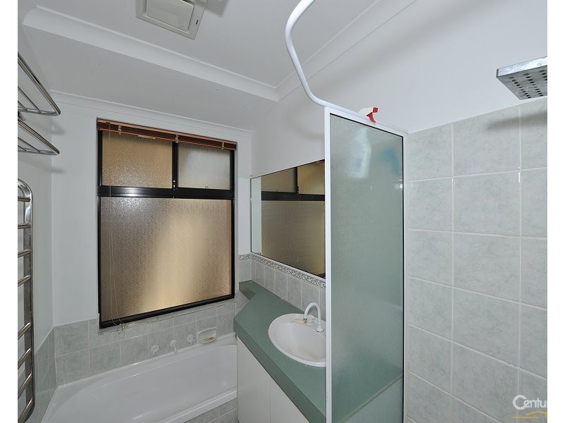 2  Kangaroo Paw Drive, Greenfields WA 6210