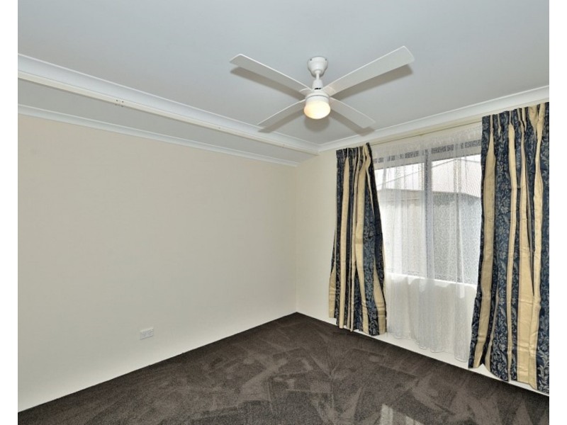 16 Jimjam Crescent, Ravenswood WA 6208