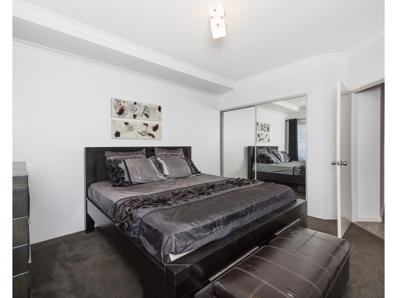 31 Coodanup Drive, Dudley Park WA 6210