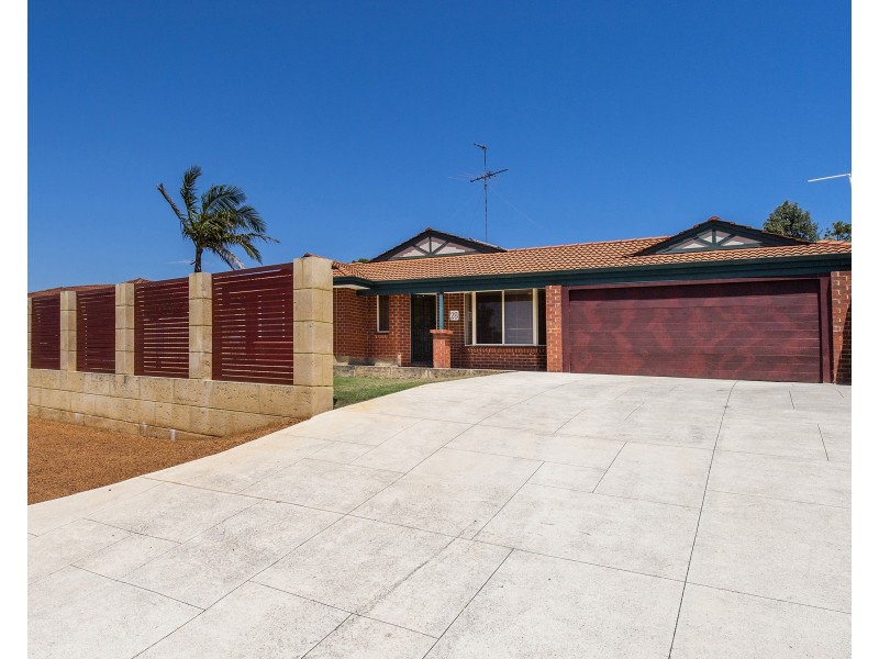 28 Muntries Place, Halls Head WA 6210