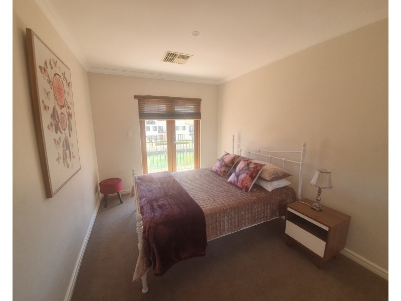 66/18 Port Quays, Wannanup WA 6210