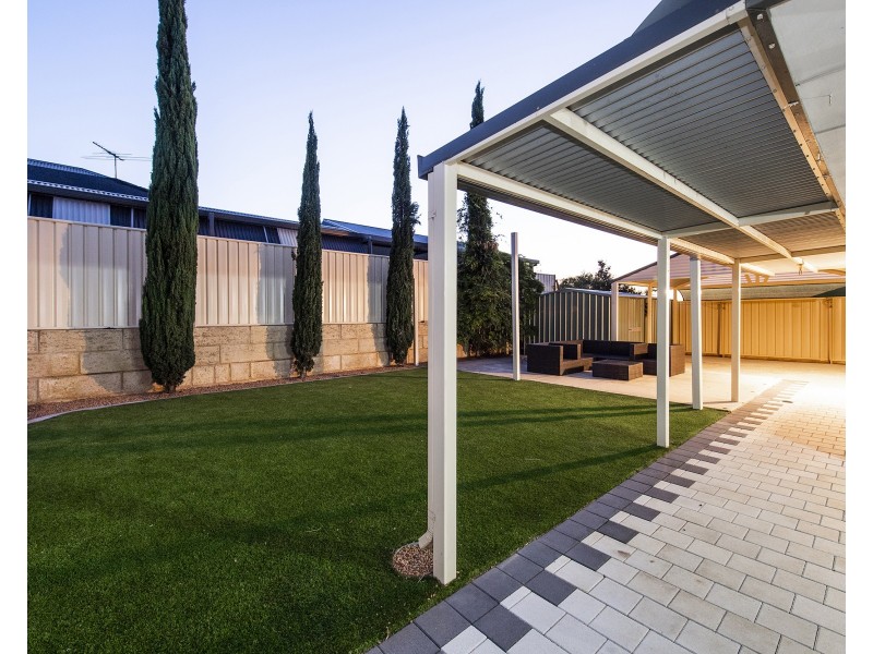 3 Woorabinda Rise, Lakelands WA 6180