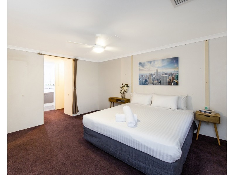 3 Woorabinda Rise, Lakelands WA 6180