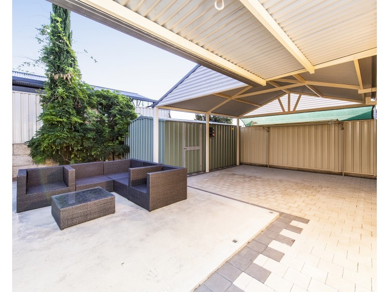 3 Woorabinda Rise, Lakelands WA 6180