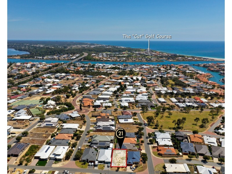 13 Beachport Way, Wannanup WA 6210