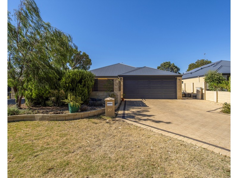 27 Bobtail Bend, Wannanup WA 6210