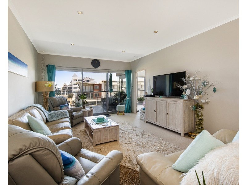 17/3 The Palladio, Mandurah WA 6210
