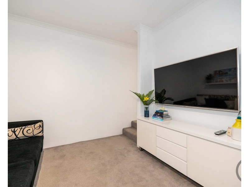 14 Dowerin Circuit, Lakelands WA 6180