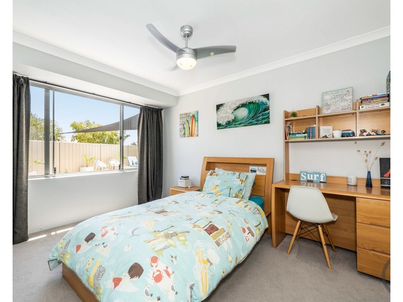 14 Dowerin Circuit, Lakelands WA 6180