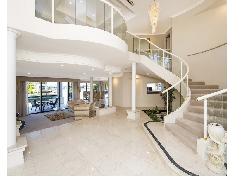 10 Solstraale Place, Halls Head WA 6210