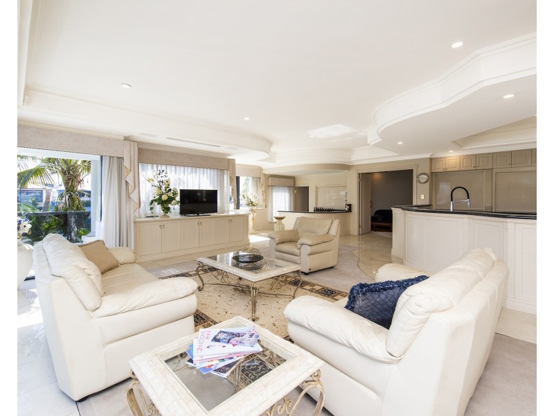 10 Solstraale Place, Halls Head WA 6210