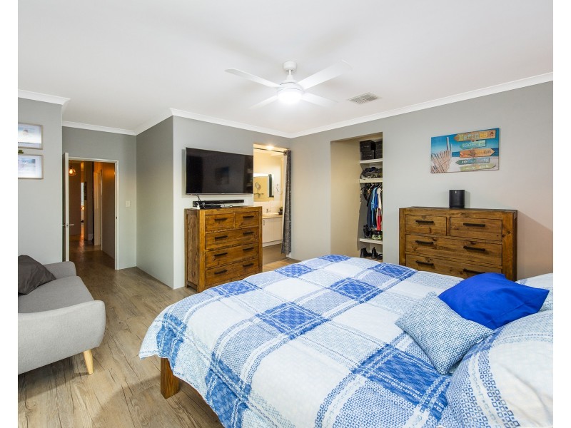 7 Dardanup Parkway, Dawesville WA 6211