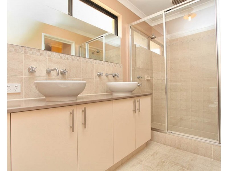 3 Badgerup Avenue, Lakelands WA 6180