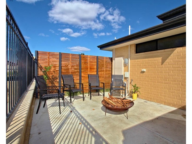 3 Badgerup Avenue, Lakelands WA 6180