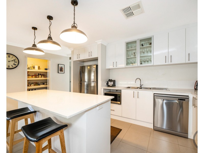 56 Seascapes Boulevard, Halls Head WA 6210