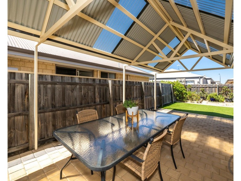56 Seascapes Boulevard, Halls Head WA 6210