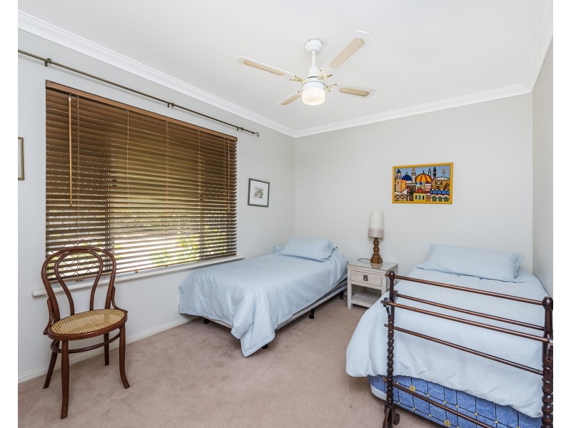 11A Quamby Court, Silver Sands WA 6210