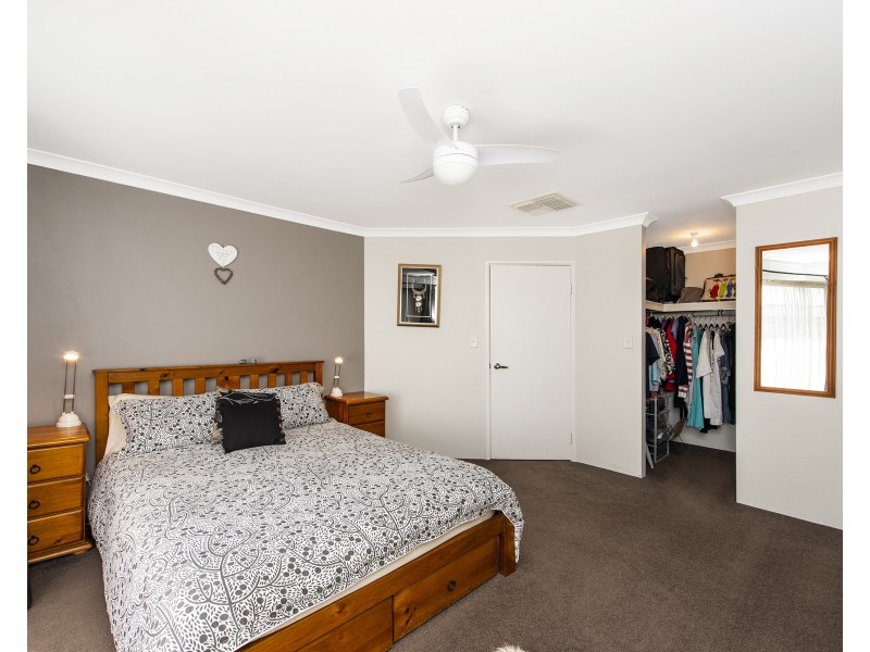 5 Aldenham Heights, Halls Head WA 6210