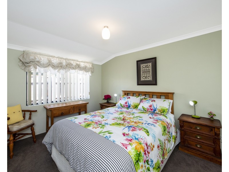 5 Aldenham Heights, Halls Head WA 6210