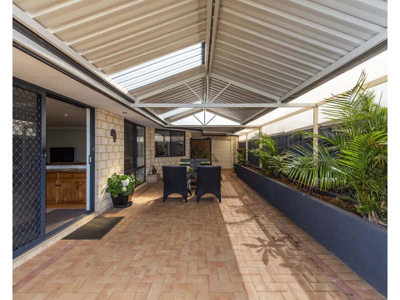 5 Aldenham Heights, Halls Head WA 6210