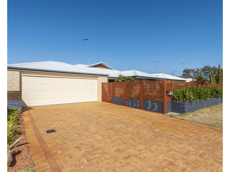 5 Aldenham Heights, Halls Head WA 6210