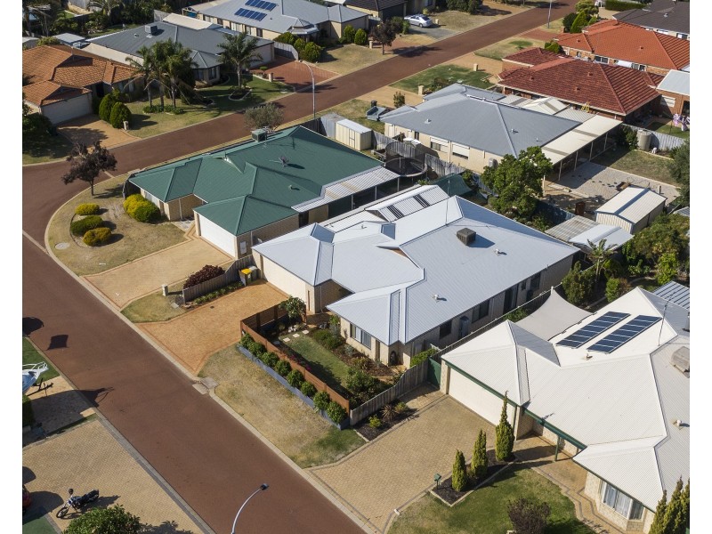 5 Aldenham Heights, Halls Head WA 6210