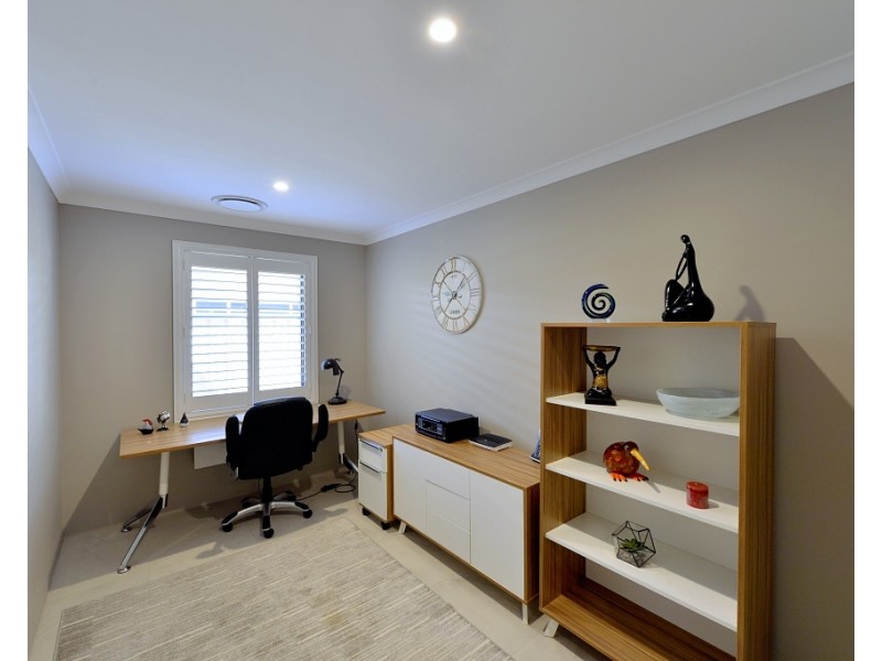 13 Anniston Loop, Meadow Springs WA 6210