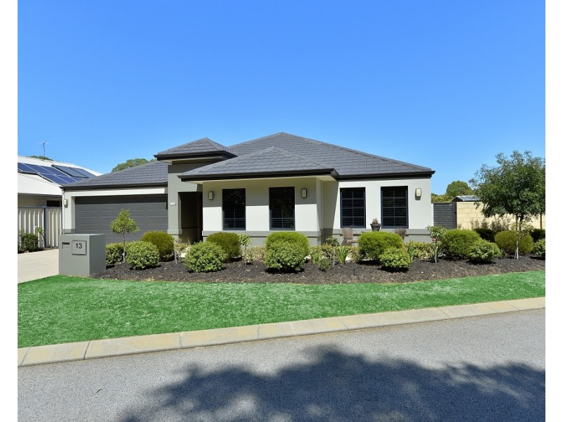 13 Anniston Loop, Meadow Springs WA 6210