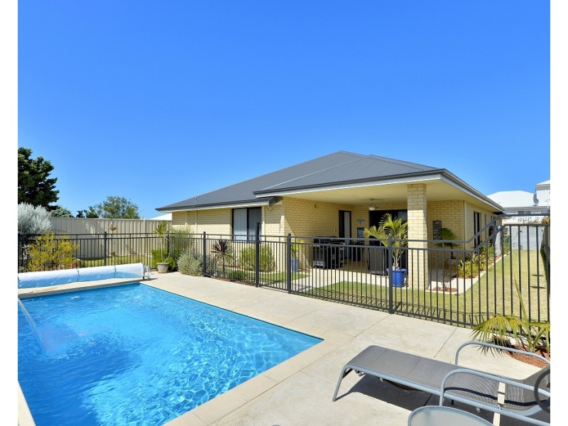 3 Goldsworthy Loop, Dawesville WA 6211