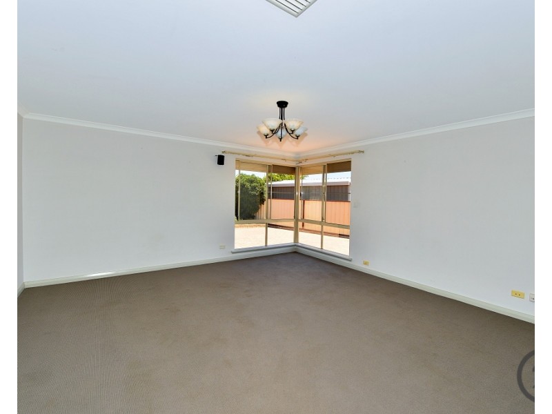 6 Australis Circle, Wannanup WA 6210