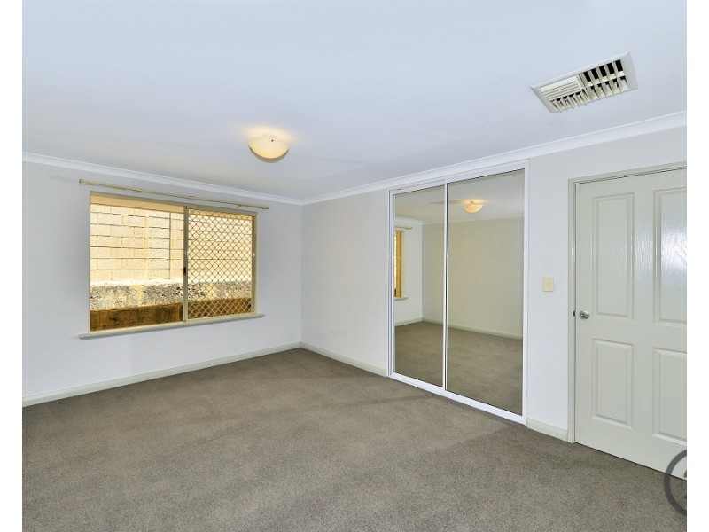 6 Australis Circle, Wannanup WA 6210