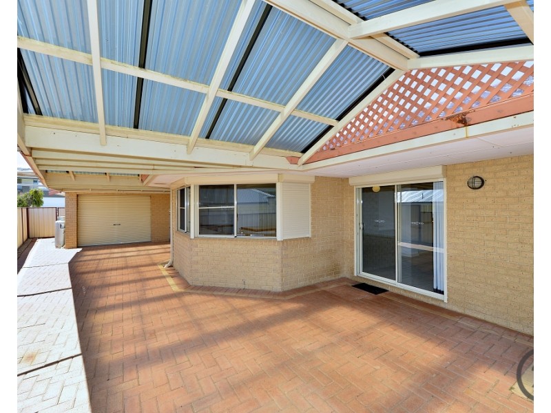 6 Australis Circle, Wannanup WA 6210