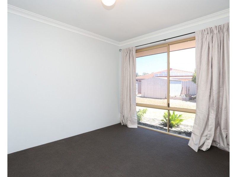 14 Kangaroo Paw Drive, Greenfields WA 6210