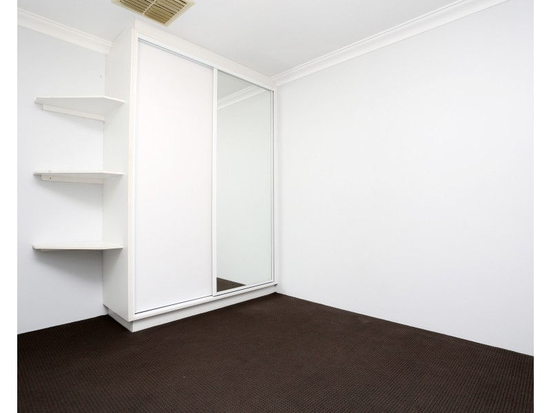 14 Kangaroo Paw Drive, Greenfields WA 6210