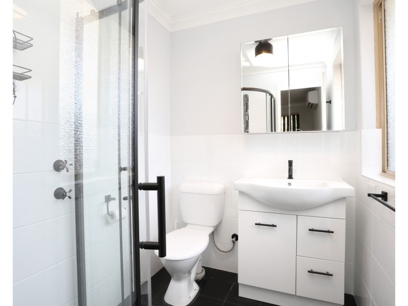 14 Kangaroo Paw Drive, Greenfields WA 6210