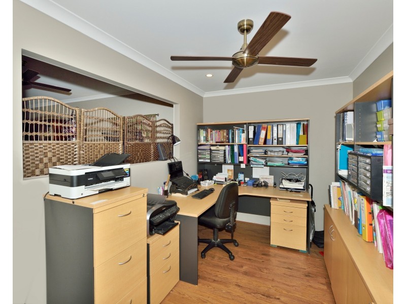 14 Songlark Ramble, Coodanup WA 6210