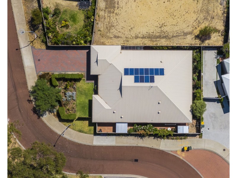 14 Songlark Ramble, Coodanup WA 6210